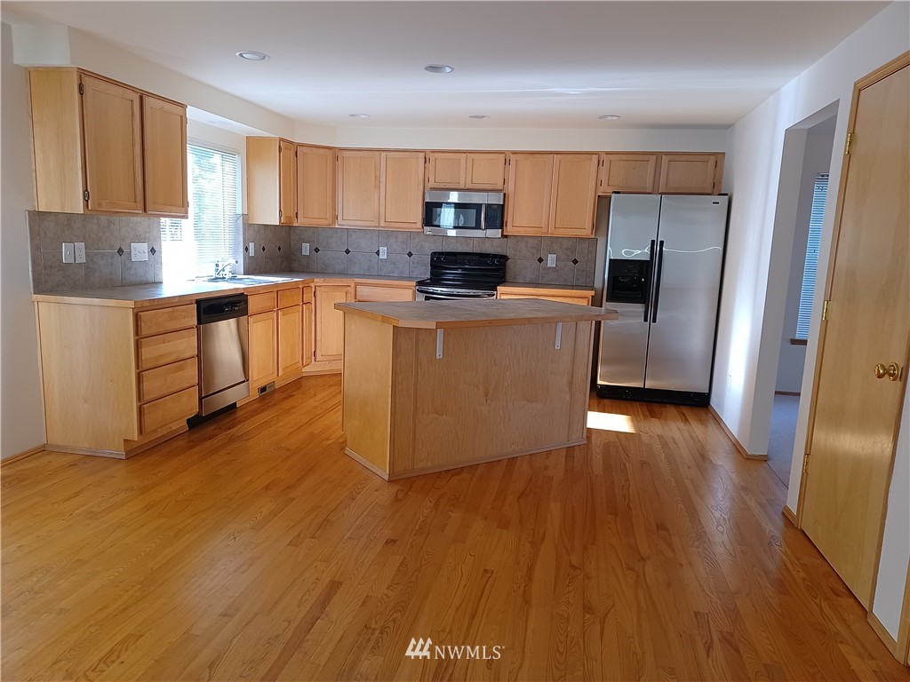 2113 Burnett Place South Renton, WA 98055 - Photo 14 of 22 Gallery Image 14