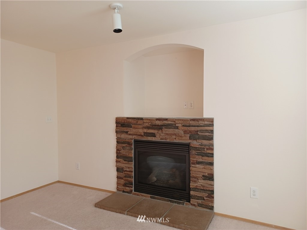 2113 Burnett Place South Renton, WA 98055 - Photo 16 of 22 Gallery Image 16