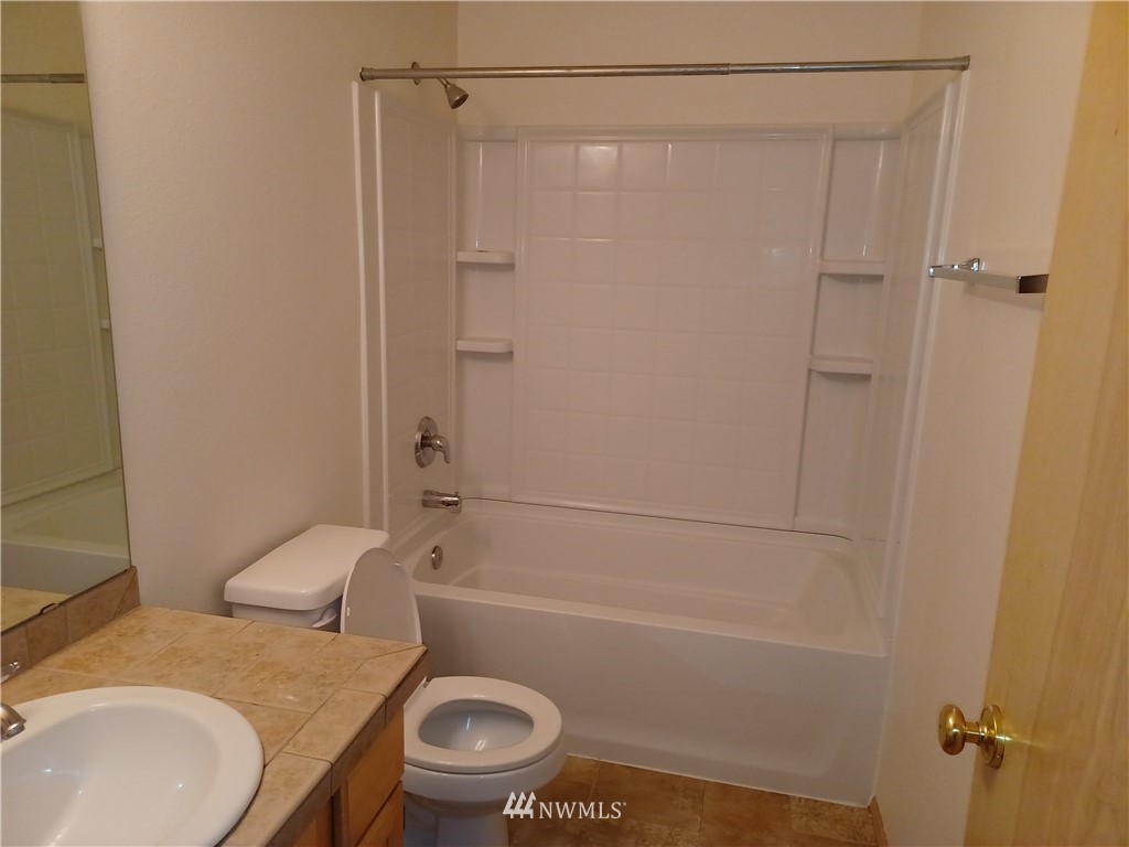 2113 Burnett Place South Renton, WA 98055 - Photo 20 of 22 Gallery Image 20
