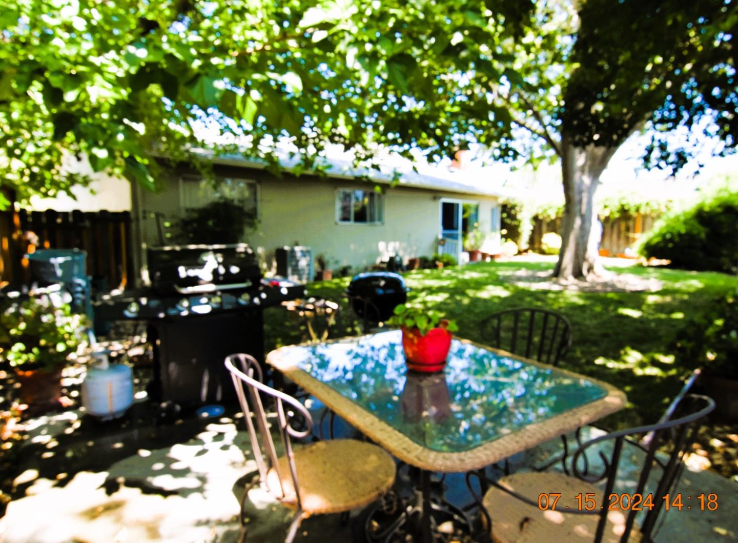3909 Paladin Drive San Jose, CA 95124 - Photo 4 of 20 a view of a backyard with sitting area