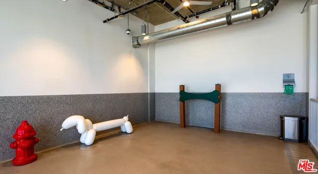 $2,432 | 1340 South Hill Street, Unit 207, Los Angeles, CA 90015