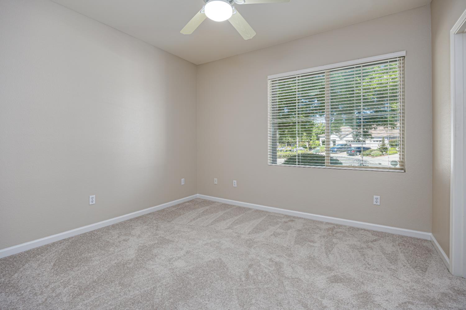 300 Lariat Loop Lincoln, CA 95648 - Photo 26 of 49