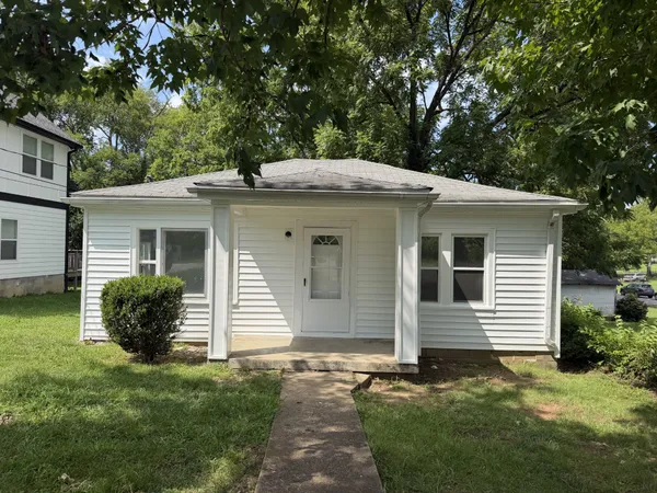 $1,500 | 606 Pace Street, Gallatin, TN 37066