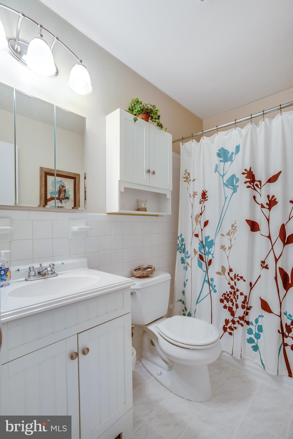 6707 Tusculum Road Bethesda, MD 20817 - Photo 15 of 27 Bath