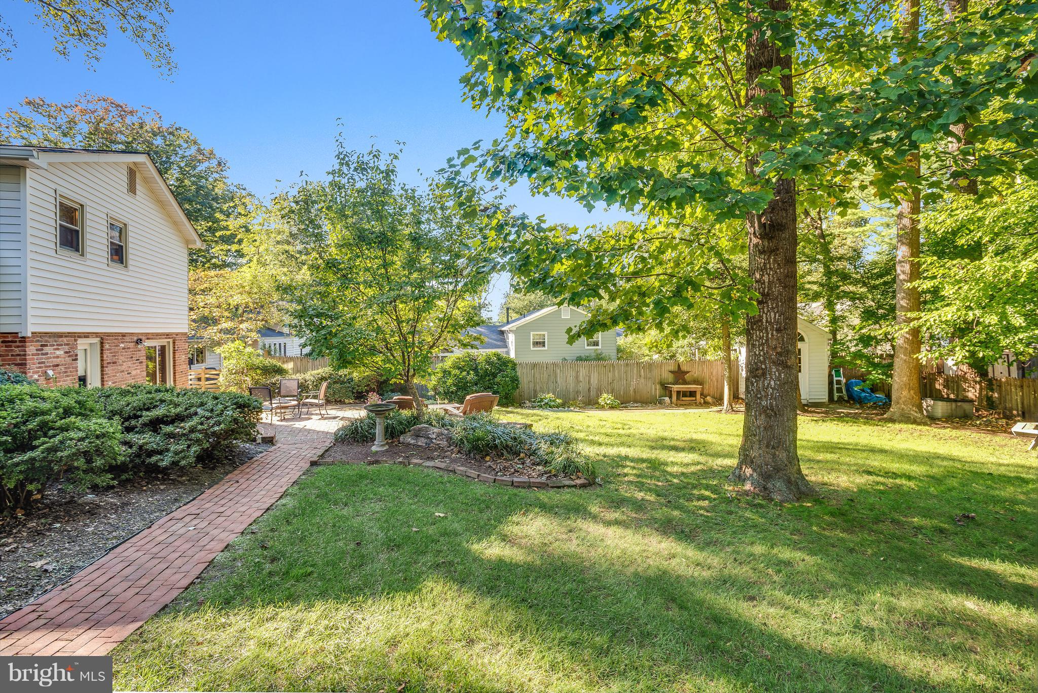 6707 Tusculum Road Bethesda, MD 20817 - Photo 20 of 27 Exterior (Rear)