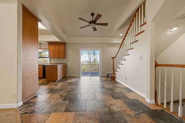 $598,000 | 15943 Highland Circle, Redding, CA 96001