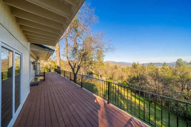 $598,000 | 15943 Highland Circle, Redding, CA 96001