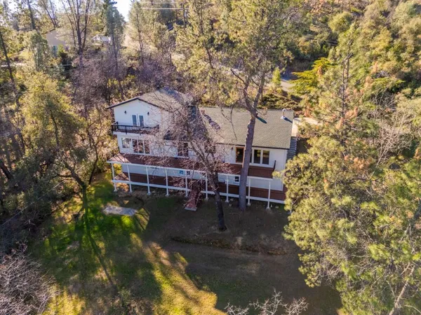 $570,000 | 15943 Highland Circle, Redding, CA 96001