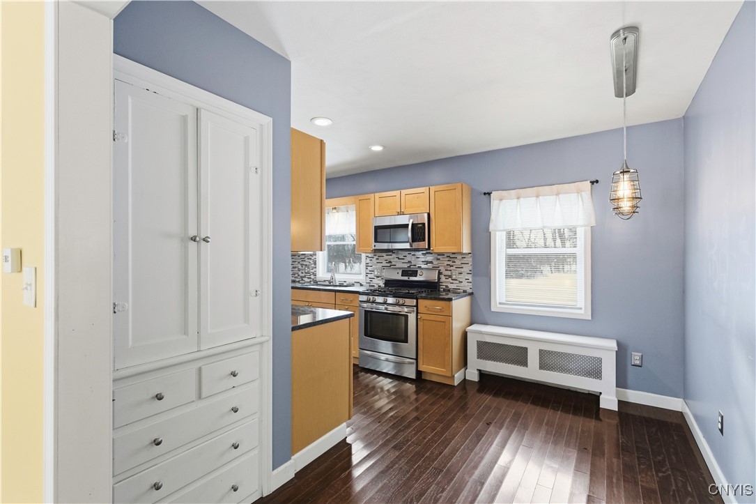 3564 Kirk Road Camillus, NY 13164 - Photo 8 of 24 Kitchen