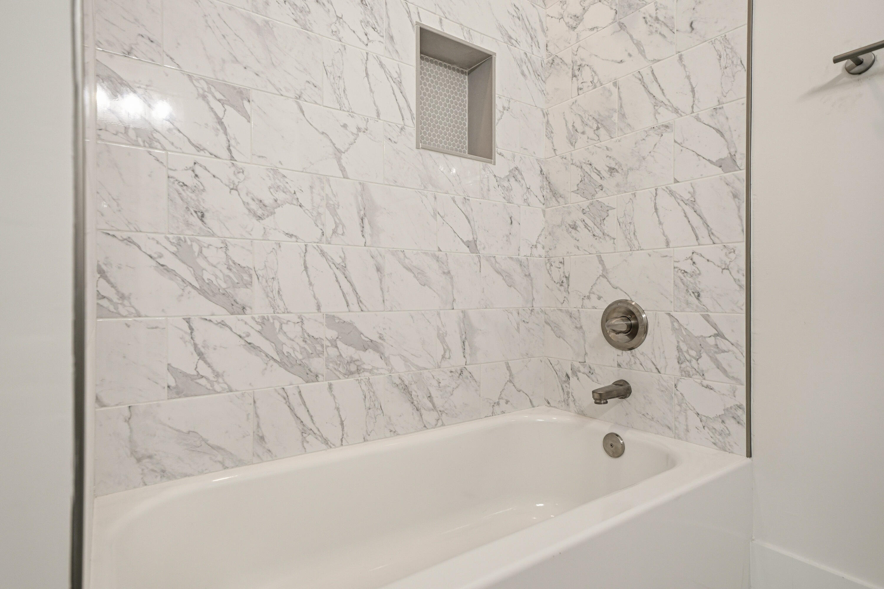 179 4th Street Santa Rosa Beach, FL 32459 - Photo 26 of 42 Full Bath 2