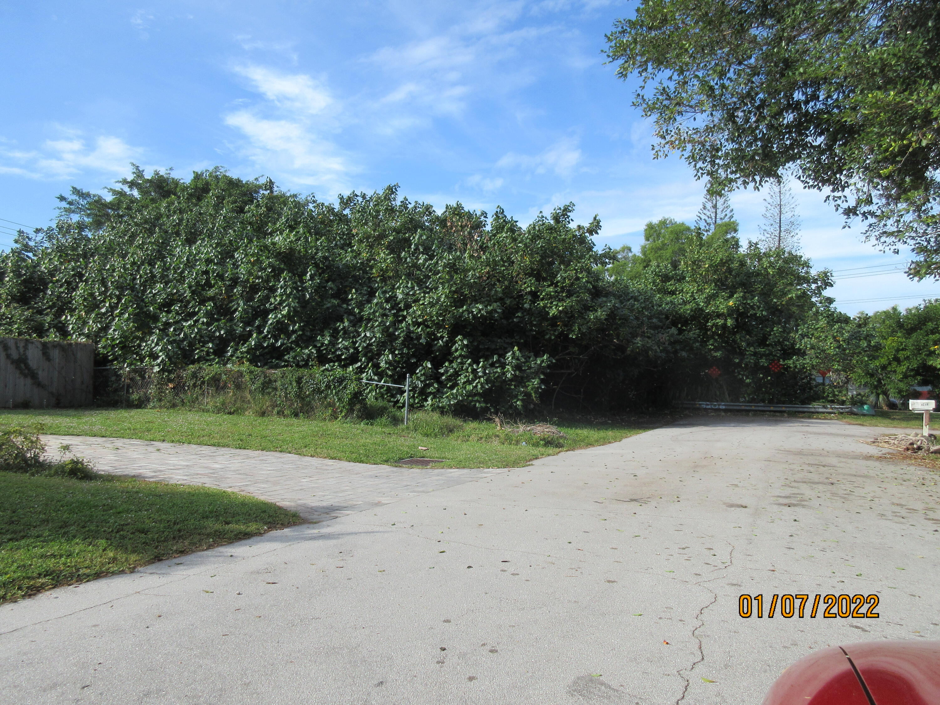 Lot 7 Meadow Road Palm Springs, FL 33406 - Photo 2 of 4 IMG_2144