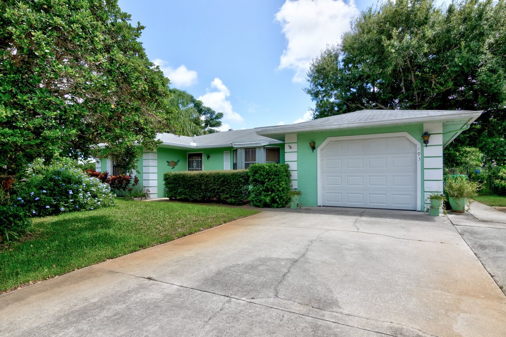 193 Del Monte Road Sebastian, FL 32958 - Photo 1 of 27 Gallery Image 1