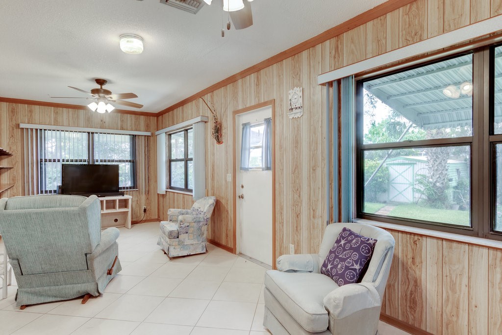 193 Del Monte Road Sebastian, FL 32958 - Photo 13 of 27 Gallery Image 13