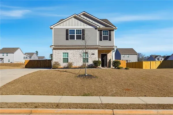 $350,000 | 814 Robbie Lane, Monroe, GA 30655