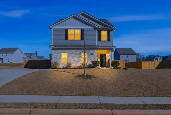 $350,000 | 814 Robbie Lane, Monroe, GA 30655