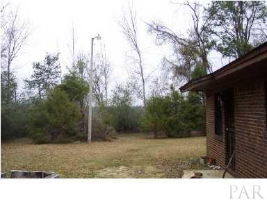 4600 Rigby Road Century, FL 32535 - Photo 9 of 13 Gallery Image 9
