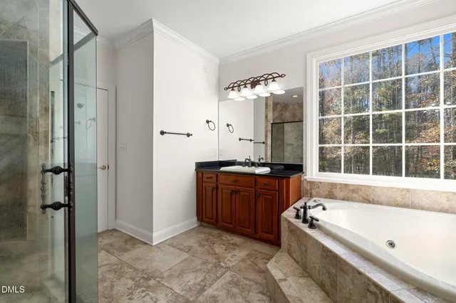 $1,490,000 | 5 Highcross Court, Raleigh, NC 27613