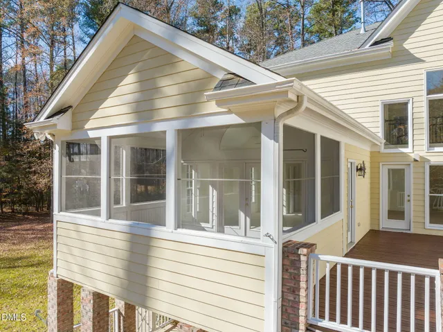 $1,490,000 | 5 Highcross Court, Raleigh, NC 27613