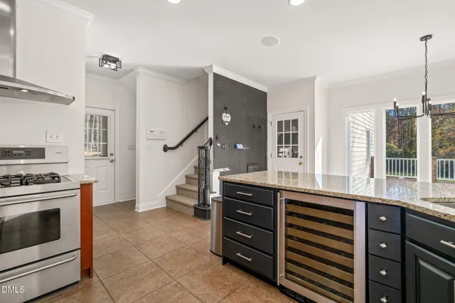 $1,490,000 | 5 Highcross Court, Raleigh, NC 27613