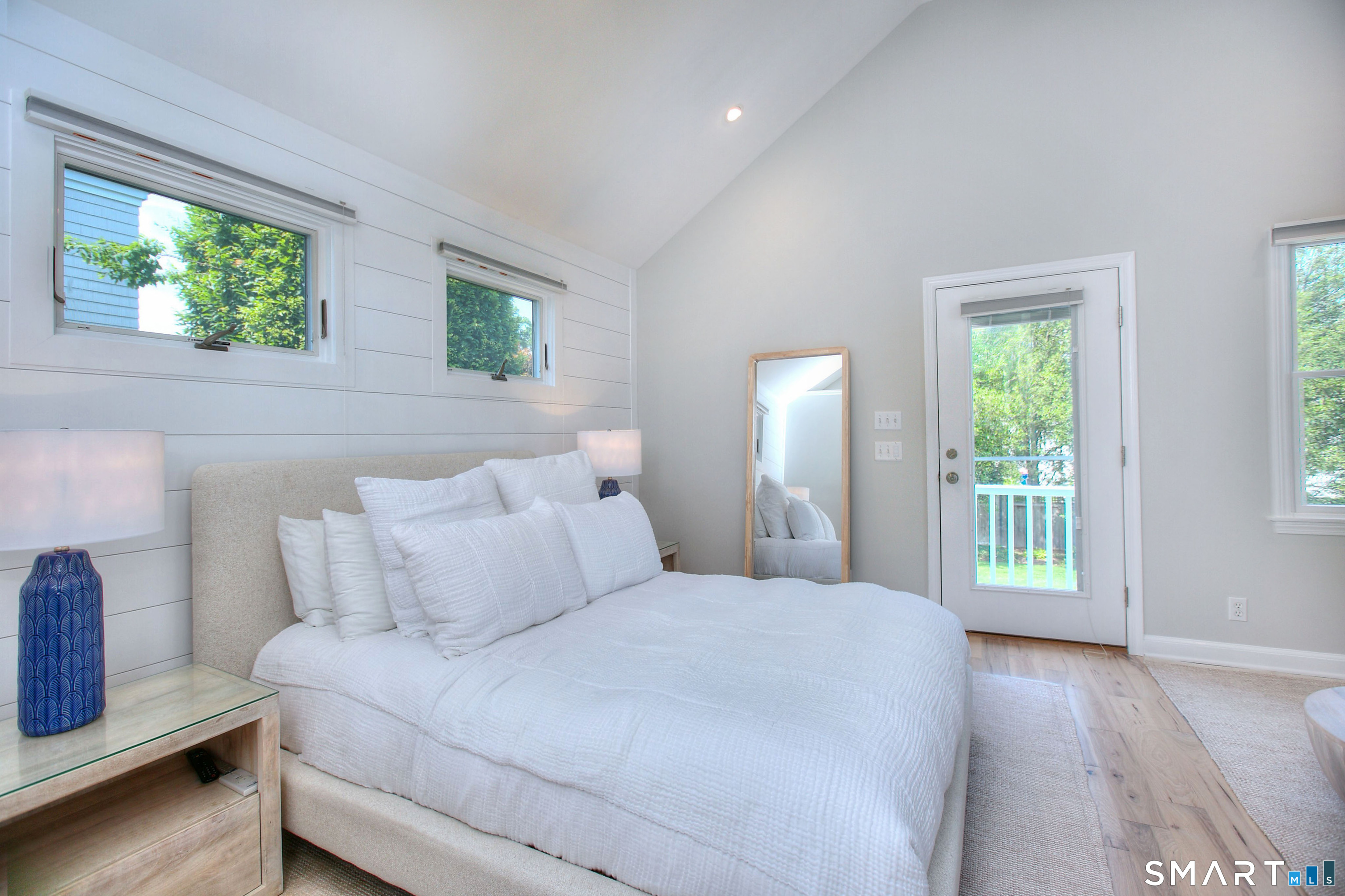 537 Penfield Road Fairfield, CT 06824 - Photo 18 of 39 Gallery Image 18