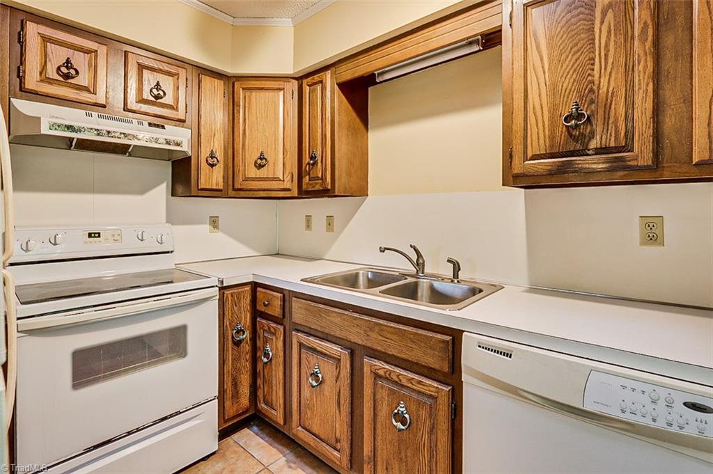 953 Amity Road Asheboro, NC 27203 - Photo 18 of 49 Gallery Image 18