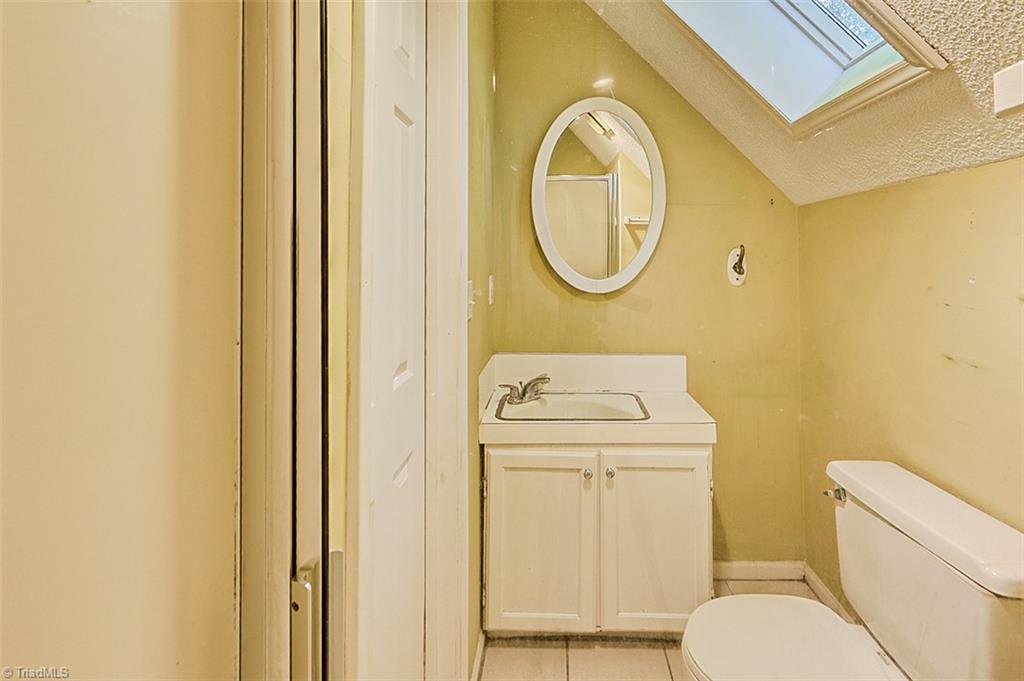 953 Amity Road Asheboro, NC 27203 - Photo 41 of 49 Gallery Image 41