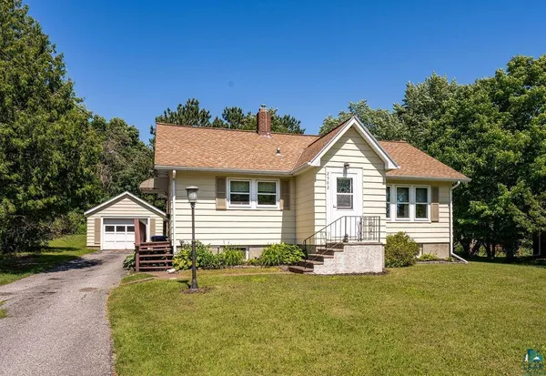 $250,000 | 2502 Springvale Road, Duluth, MN 55811