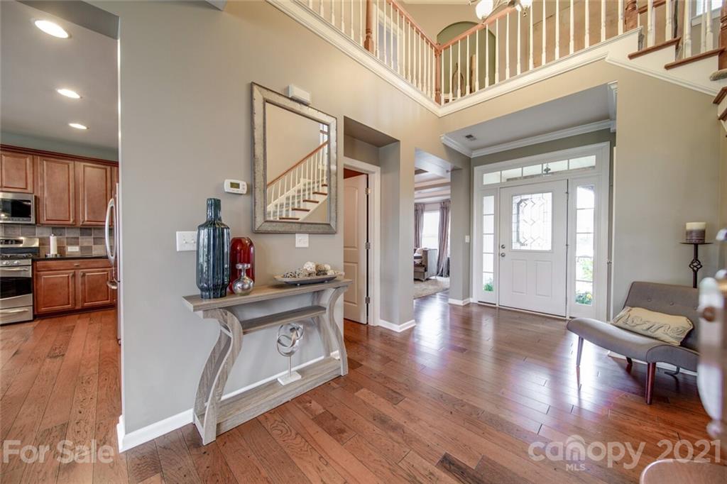 6331 Baltray Road Charlotte, NC 28278 - Photo 8 of 47 Gallery Image 8
