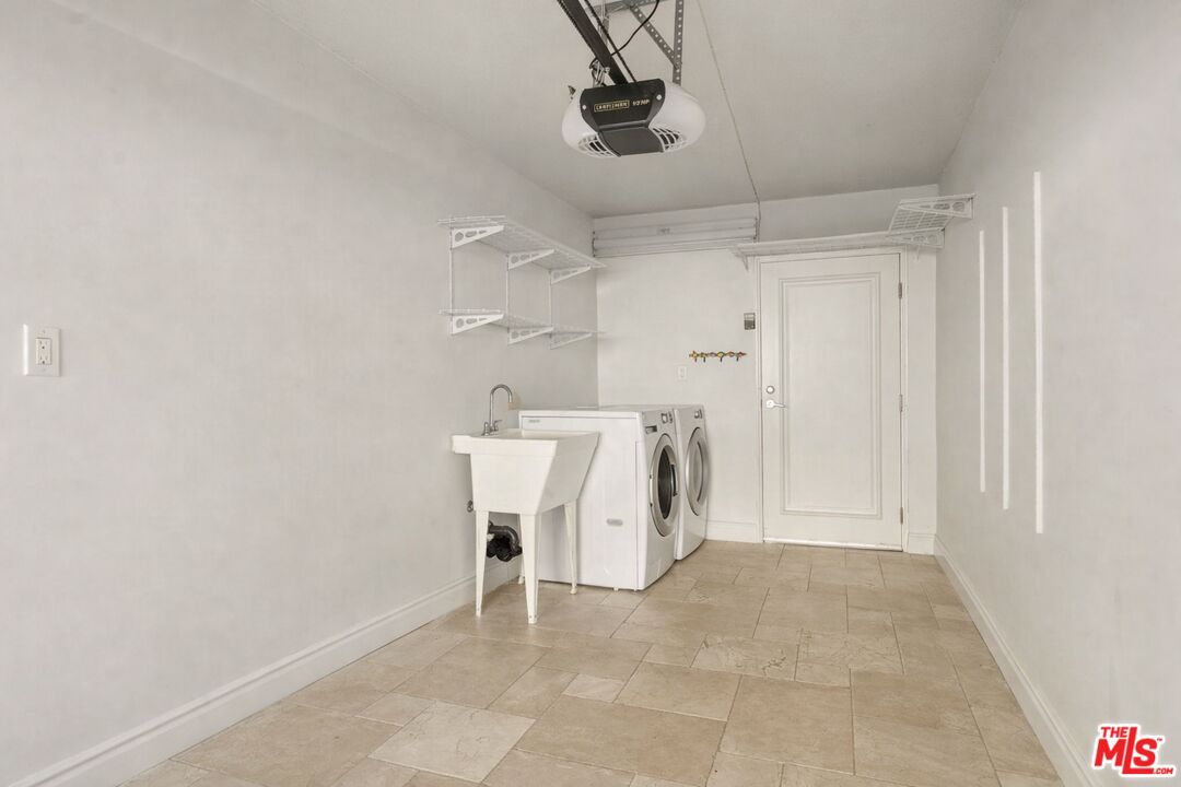 25234 Malibu Road, Unit 2 Malibu, CA 90265 - Photo 14 of 28