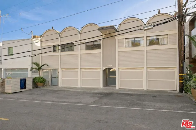 $3,199,999 | 25234 Malibu Road, Unit 2, Malibu, CA 90265