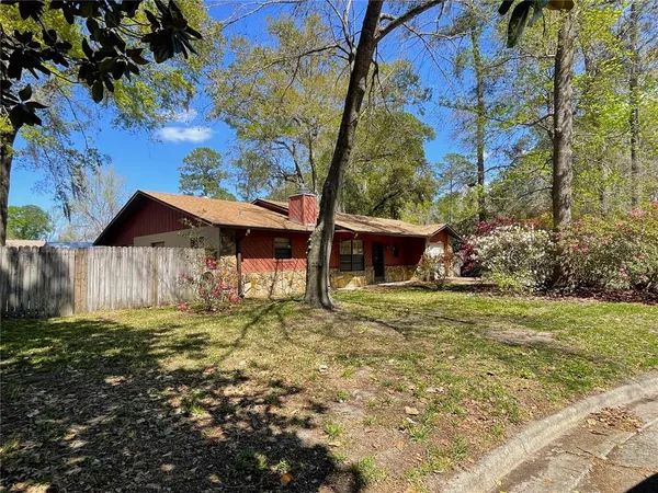 $1,700 | 4730 Northwest 36th Place, Gainesville, FL 32606