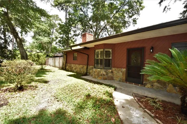 $1,700 | 4730 Northwest 36th Place, Gainesville, FL 32606