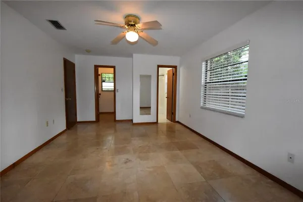 $1,700 | 4730 Northwest 36th Place, Gainesville, FL 32606