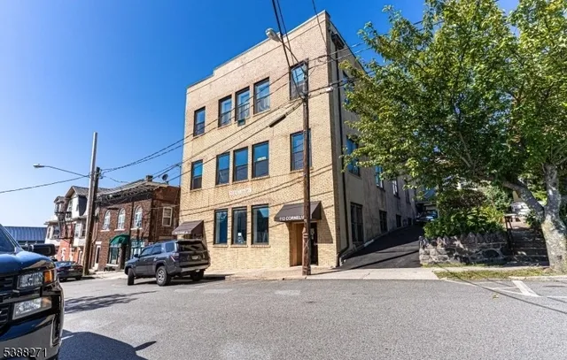 a car parked in front of a building
