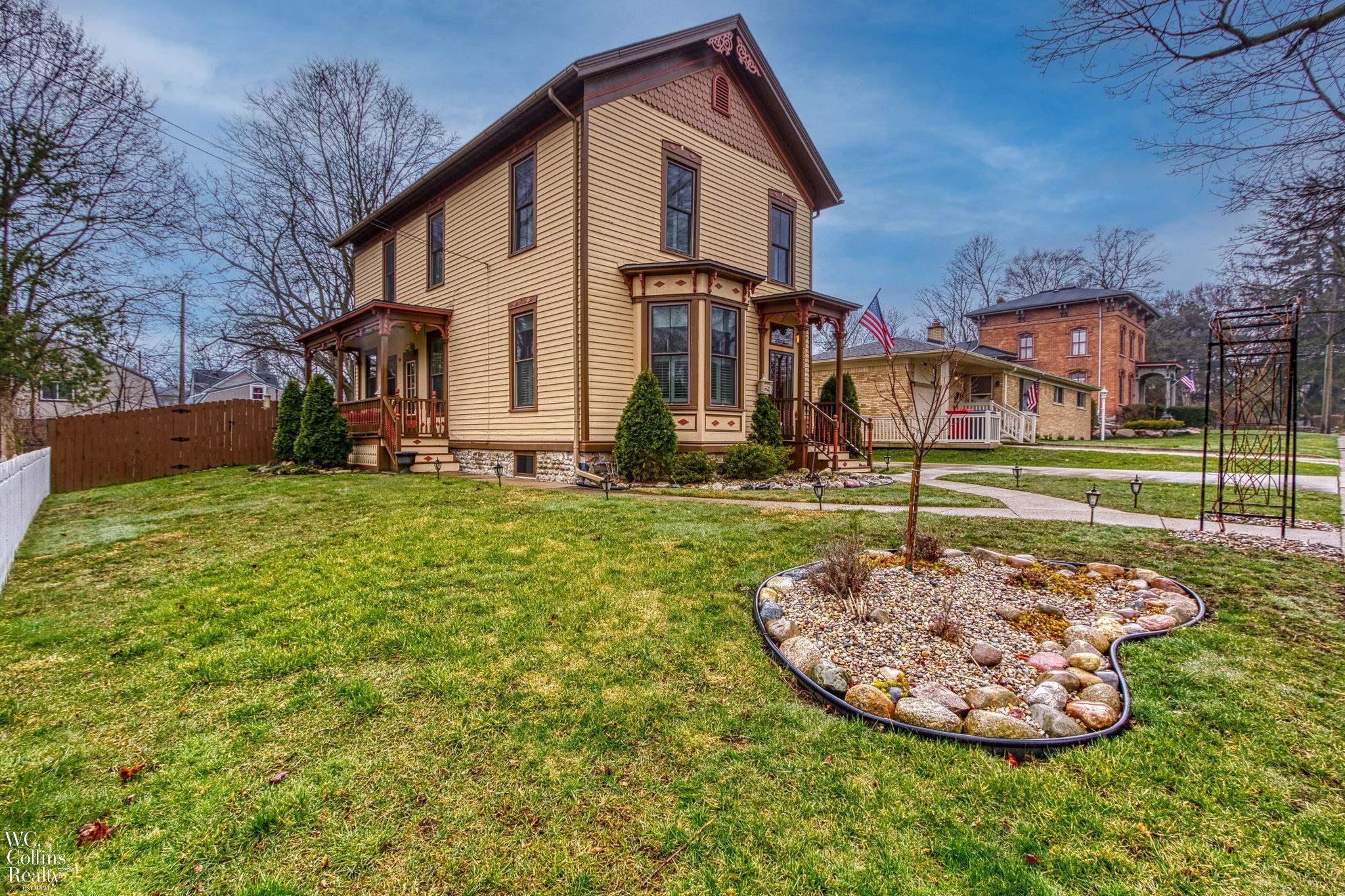 231 Pleasant Street Romeo, MI 48065 - Photo 3 of 56 50137515-4ef15392-7f23-4a4d-9677-178e248d8dc7.JPG