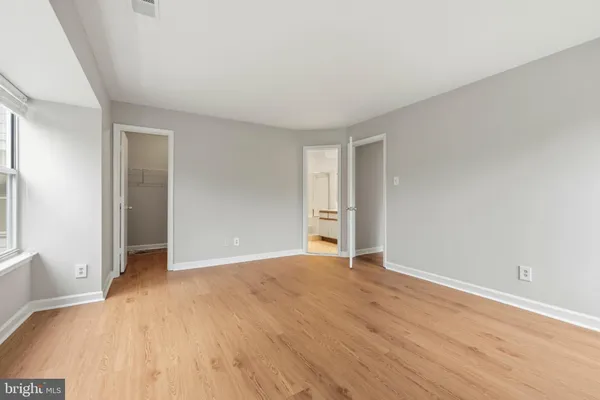 $2,300 | 13706 Modrad Way, Unit 7A32, Silver Spring, MD 20904