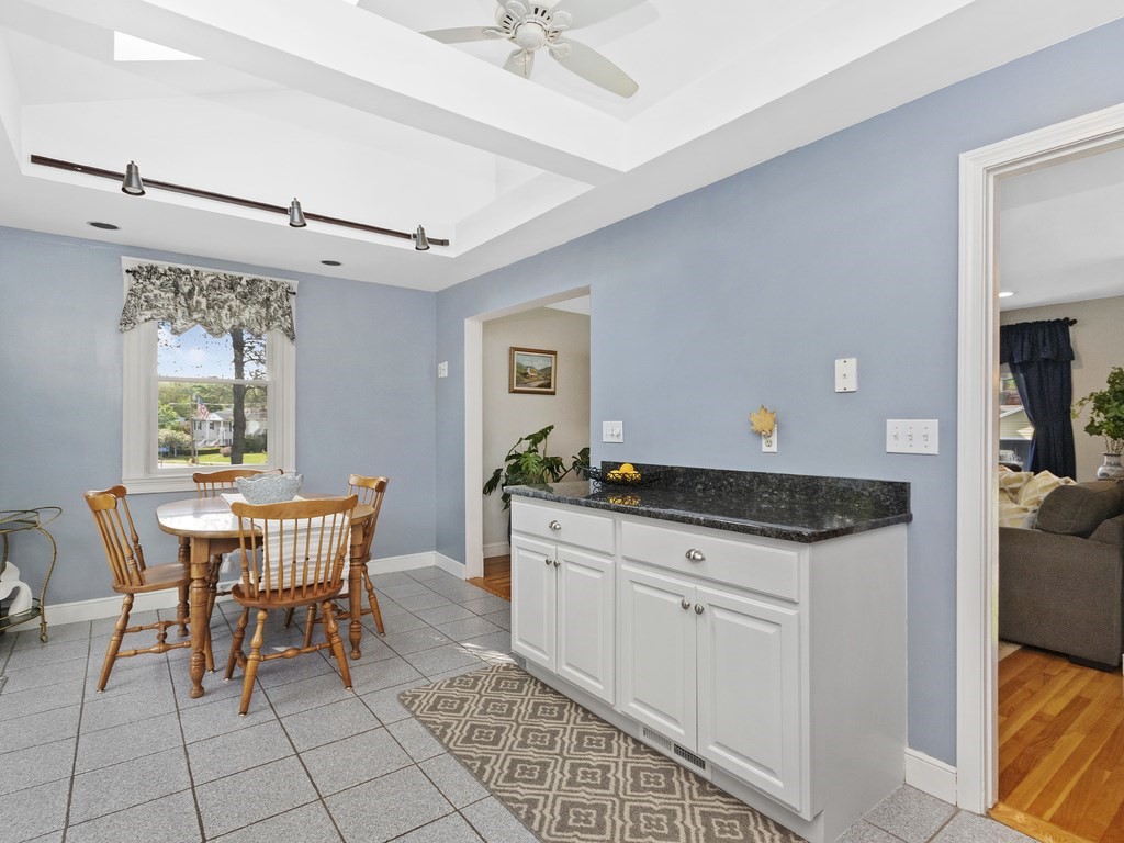 35 Arnold Road Norwood, MA 02062 - Photo 22 of 36 Gallery Image 22