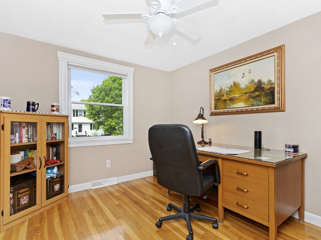35 Arnold Road Norwood, MA 02062 - Photo 26 of 36 Gallery Image 26