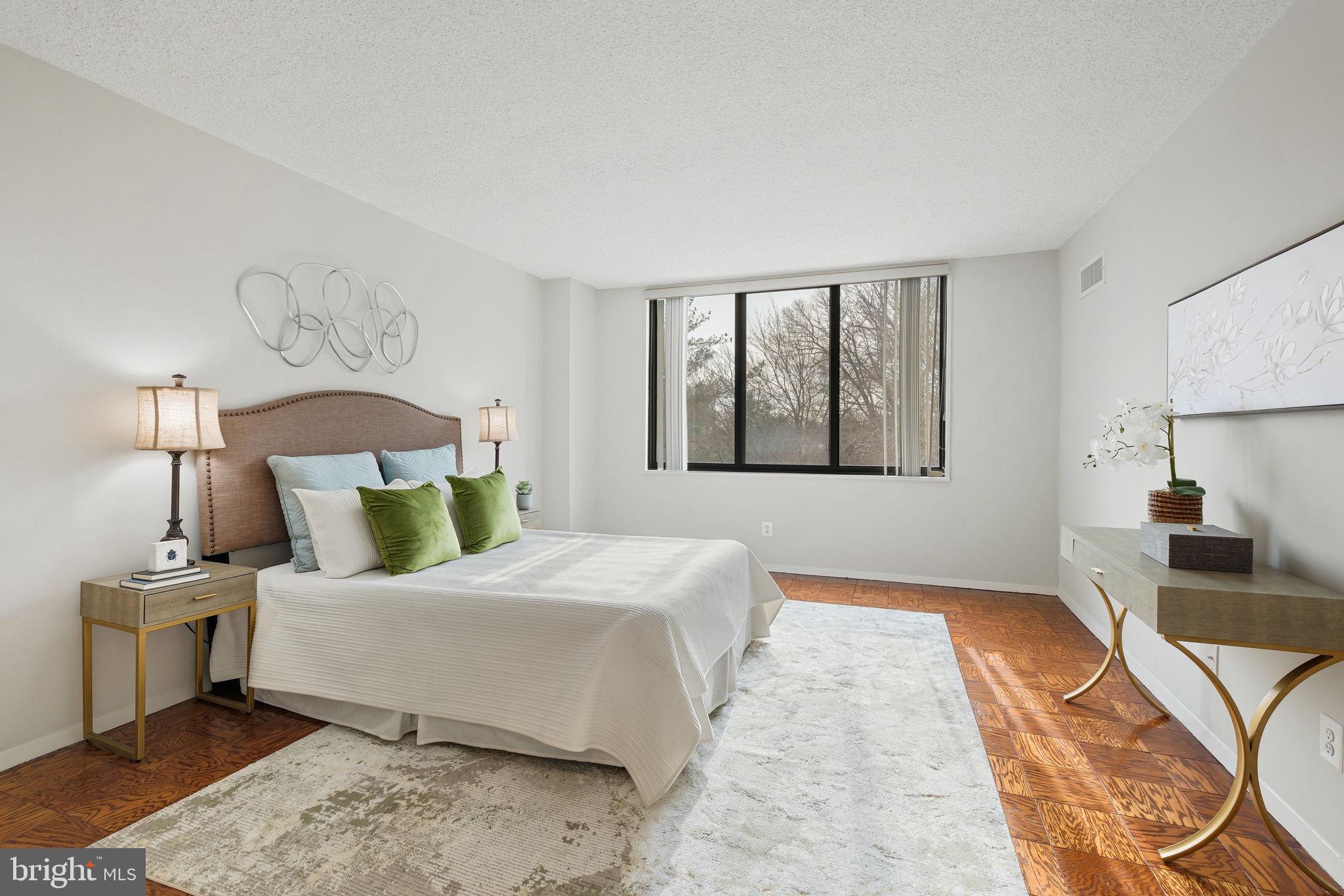 5225 Pooks Hill Road, Unit 612S Bethesda, MD 20814 - Photo 11 of 22