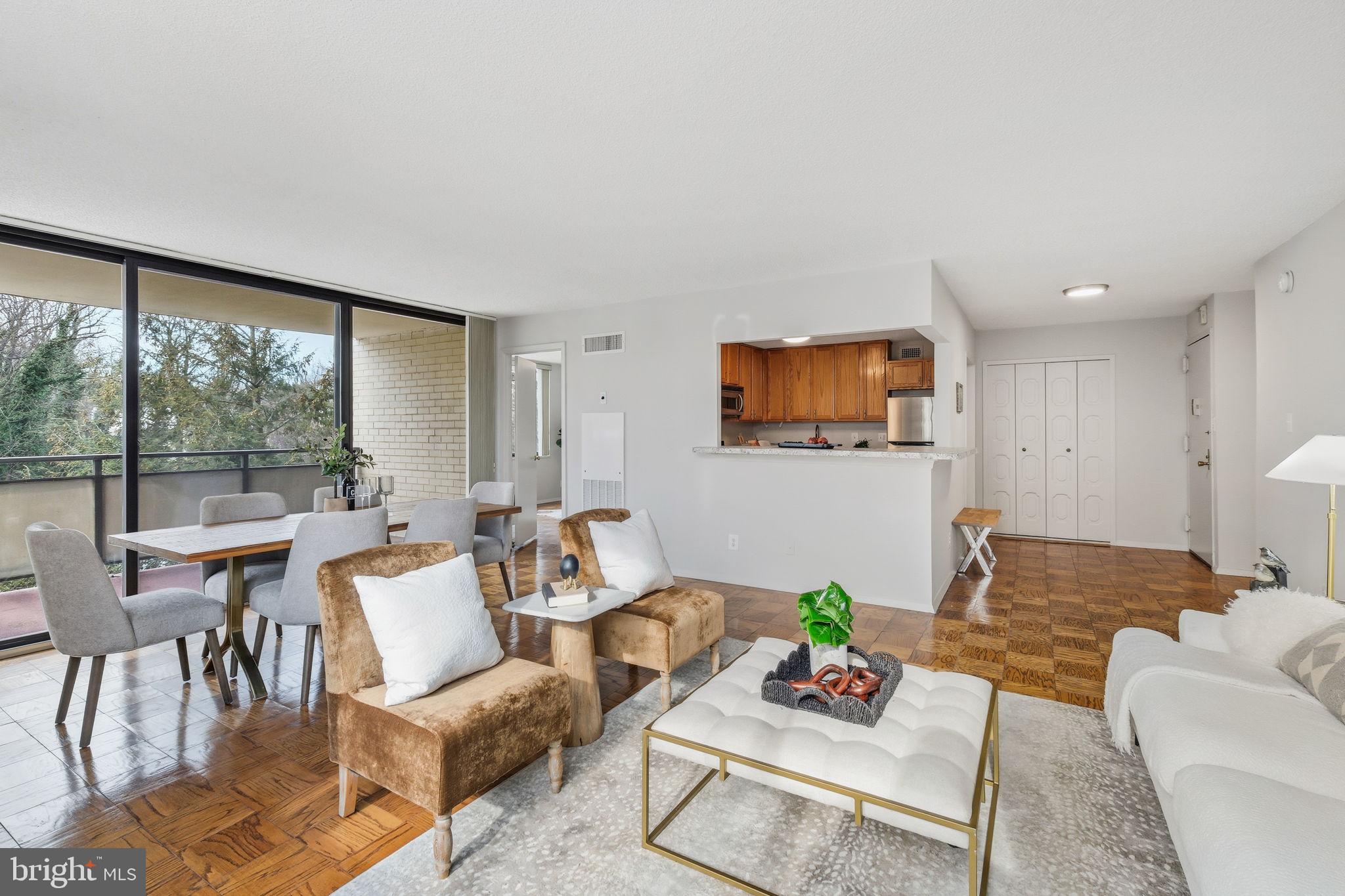 5225 Pooks Hill Road, Unit 612S Bethesda, MD 20814 - Photo 4 of 22