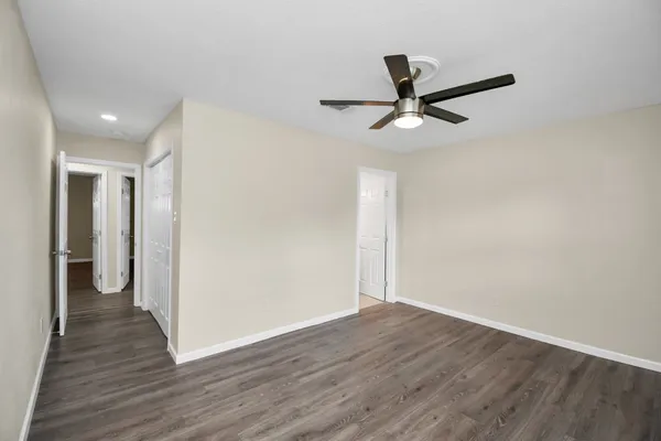 $220,000 | 531 Edgebrook Drive, Houston, TX 77034