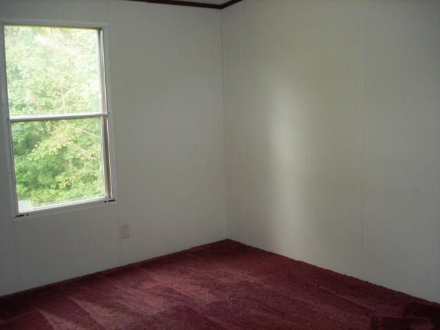 370 Doyle Road Ridgeway, VA 24148 - Photo 4 of 18 BR 3