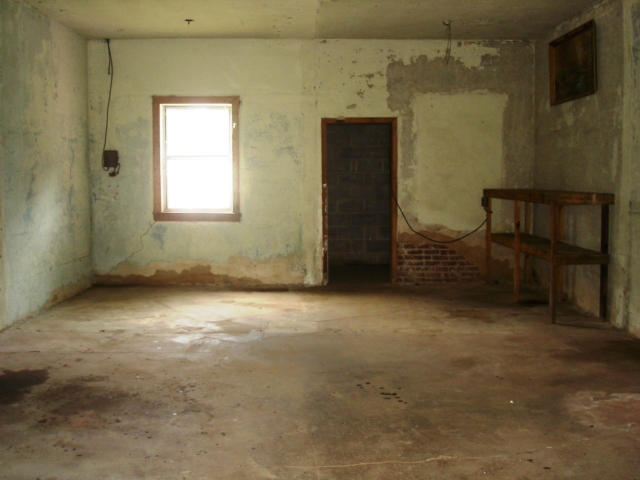 370 Doyle Road Ridgeway, VA 24148 - Photo 10 of 18 inside bldg