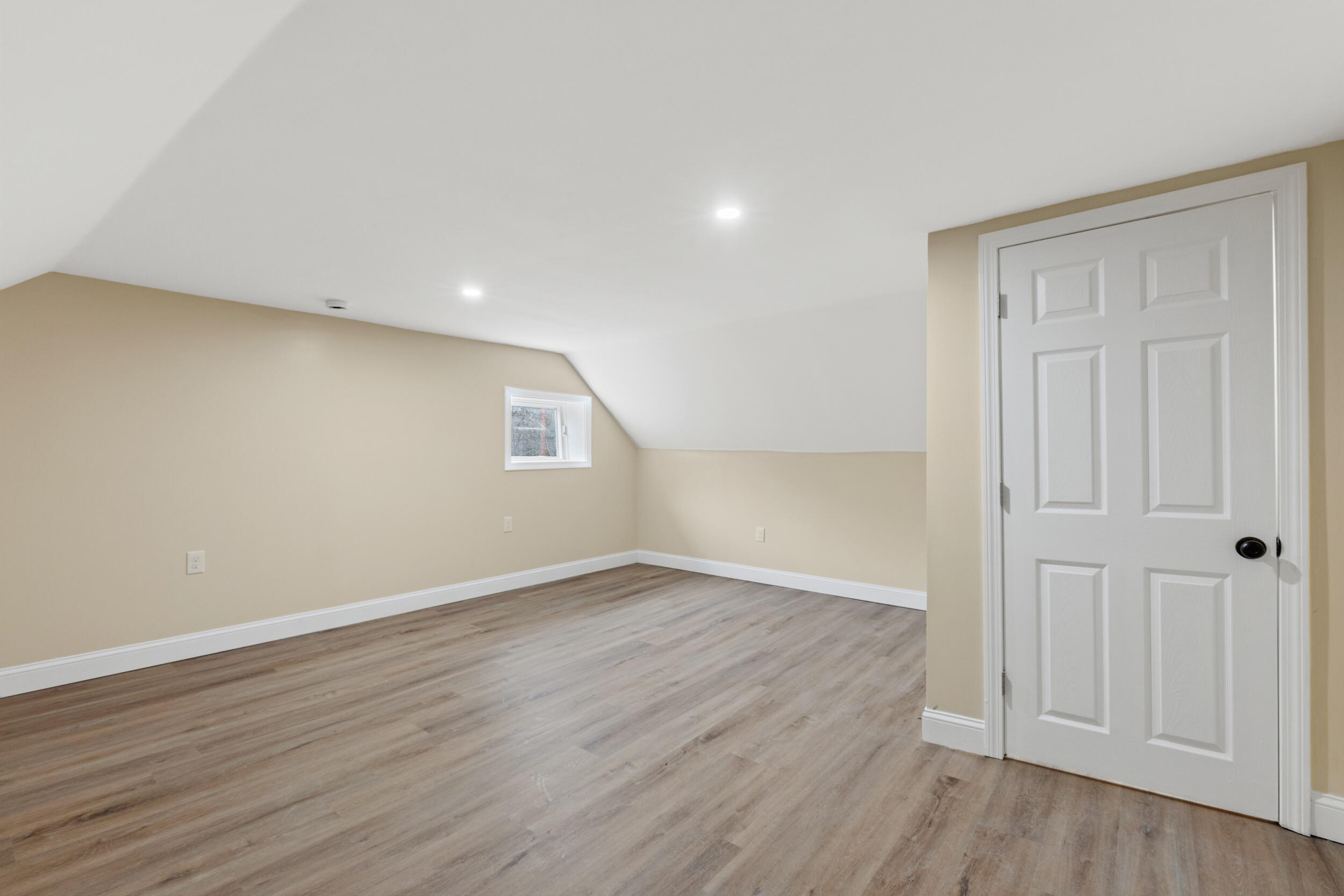 95 Skip Road Buxton, ME 04093 - Photo 21 of 52 95 skip rd, buxton-32