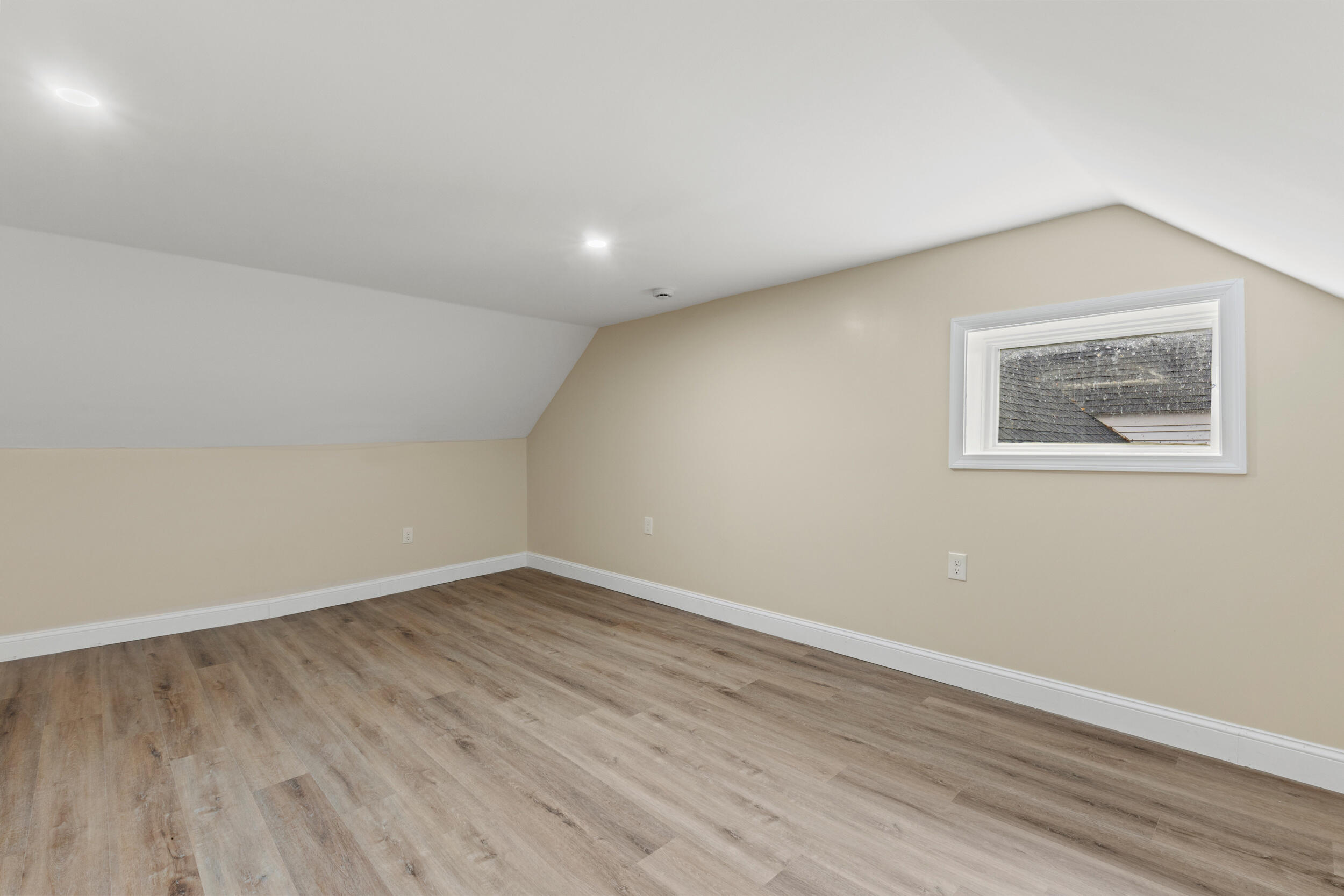 95 Skip Road Buxton, ME 04093 - Photo 22 of 52 95 skip rd, buxton-33