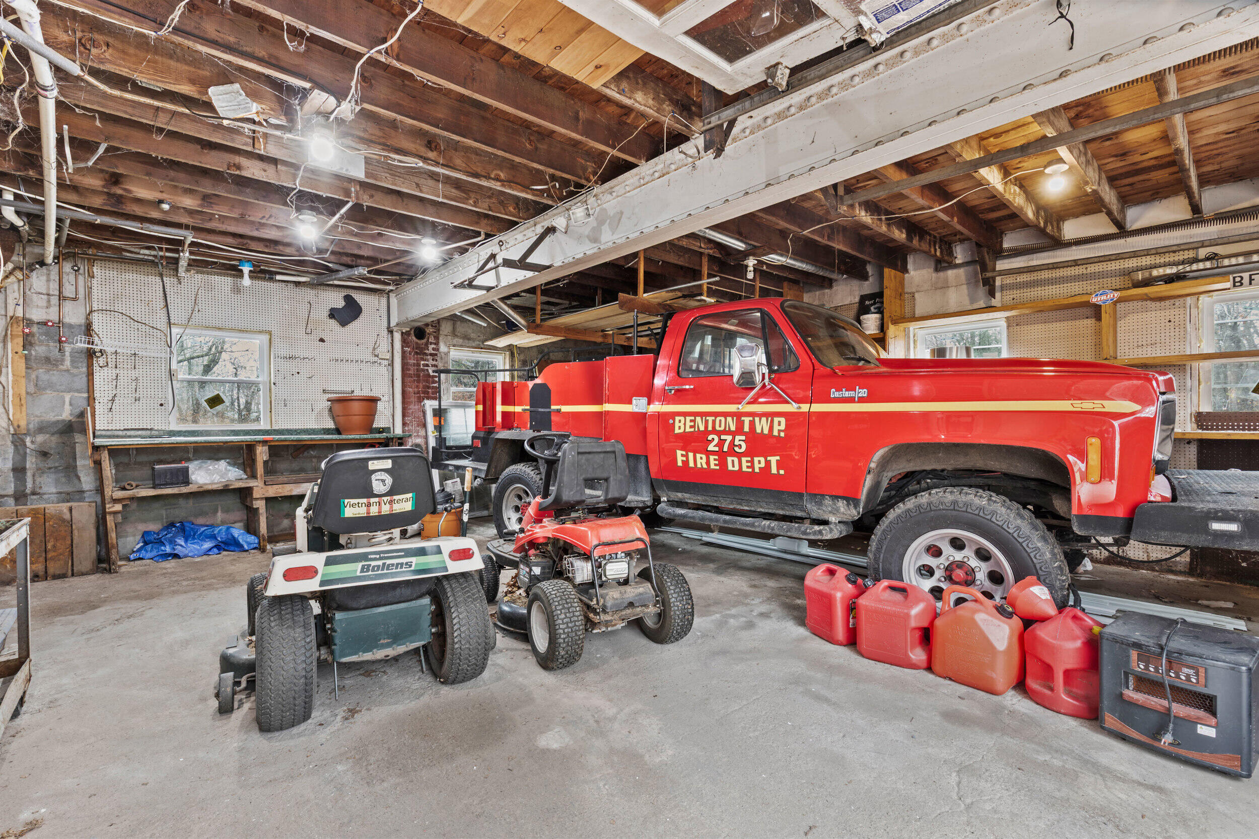 95 Skip Road Buxton, ME 04093 - Photo 36 of 52 95 skip rd, buxton-01