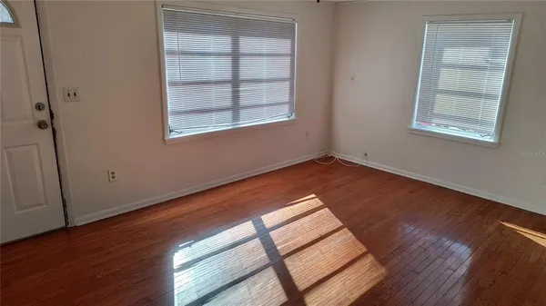 $2,000 | 817 Ohio Avenue, Palm Harbor, FL 34683