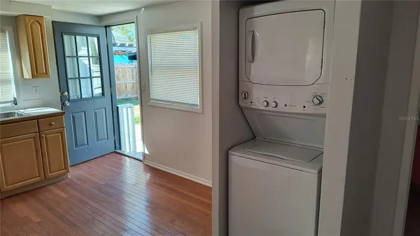 $2,000 | 817 Ohio Avenue, Palm Harbor, FL 34683