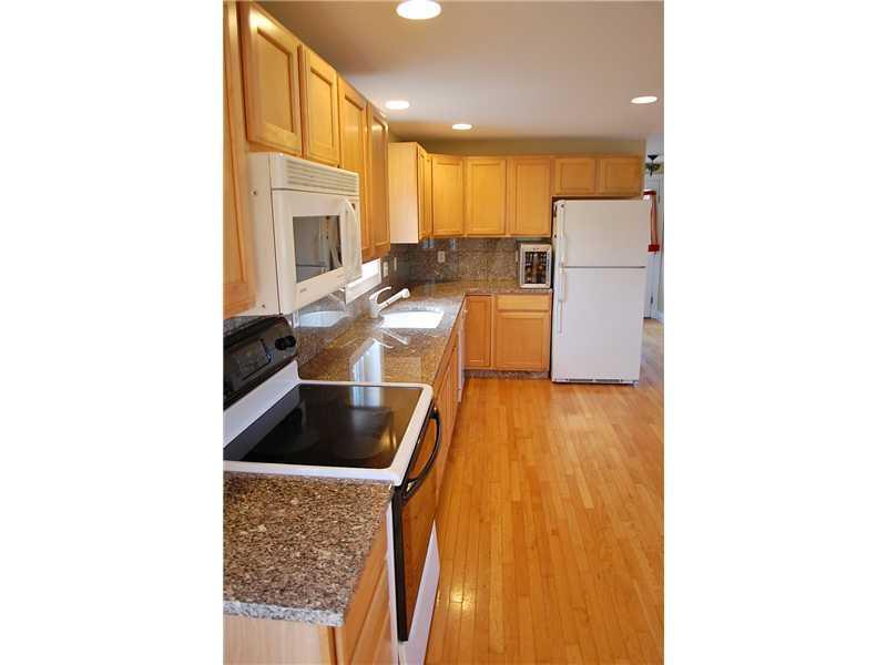98 Gorham Road Scarborough, ME 04074 - Photo 18 of 35 Kitchen.