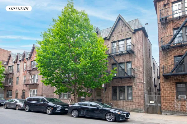 $4,799,000 | 45-16 39th Place | Sunnyside